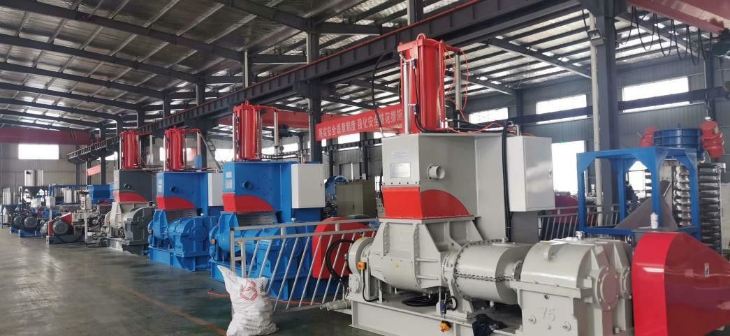 Trung Quốc QINGDAO SHENGHUALONG RUBBER MACHINERY CO.,LTD hồ sơ công ty